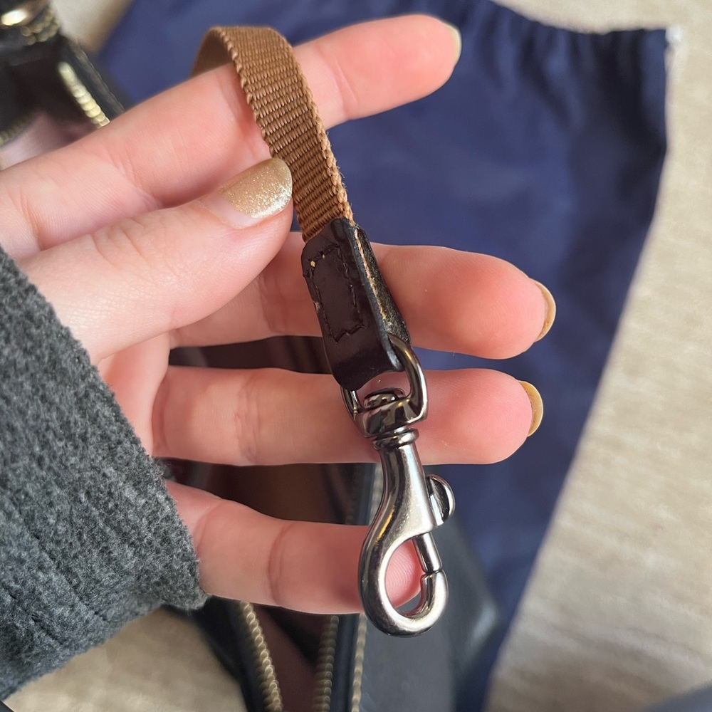 Dooney & Bourke black leather purse - Picture 7 of 15